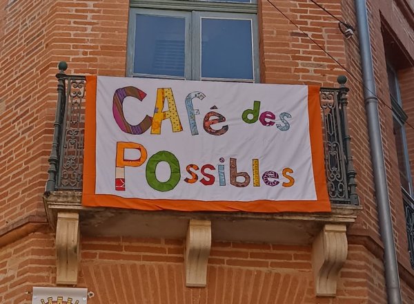 CafeDesPossibles2_imagebf_image_469261642_564221139729199_1884415661741780291_n.jpg